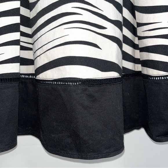 🦓 Worthington box pleat skirt, zebra stripe pattern, zipper on side, lined - Picture 4 of 11